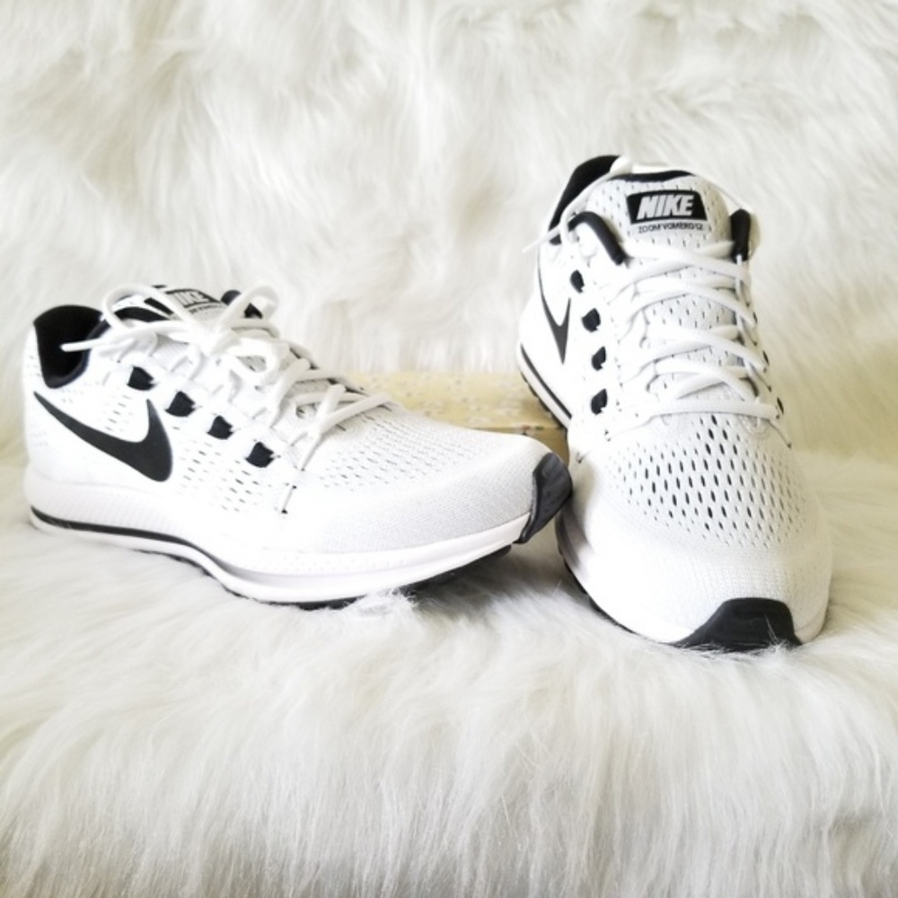 Nike Womens Air Zoom Vomero 12 Running Shoes A2 